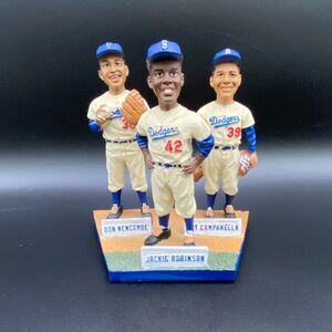 Dodgers Legends Statue – Robinson, Campanella, Newcombe